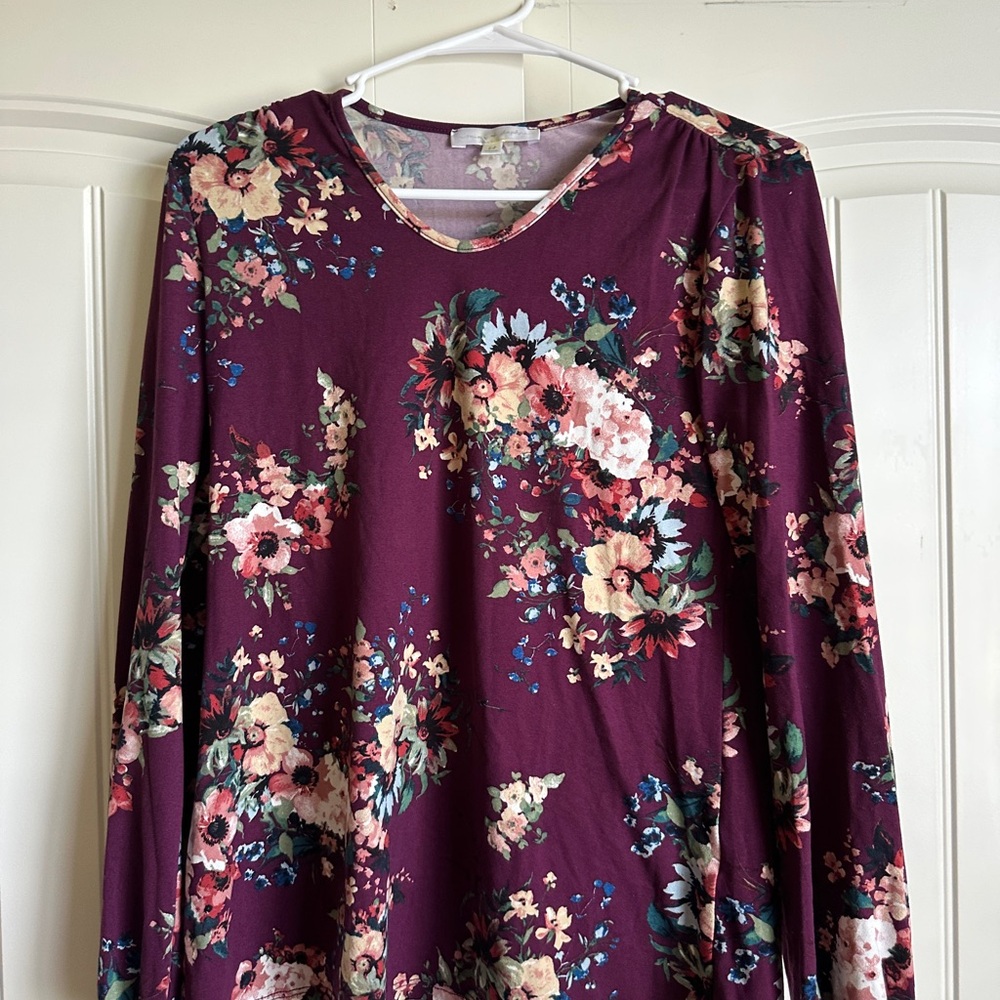 Floral Long Sleeve Top in Plum